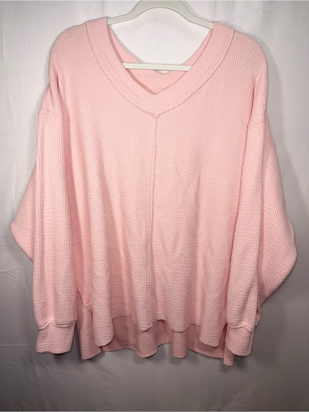 Aerie Women Soft Cozy V-Neck Oversized Pink Knit Sweater Pullover Size Medium